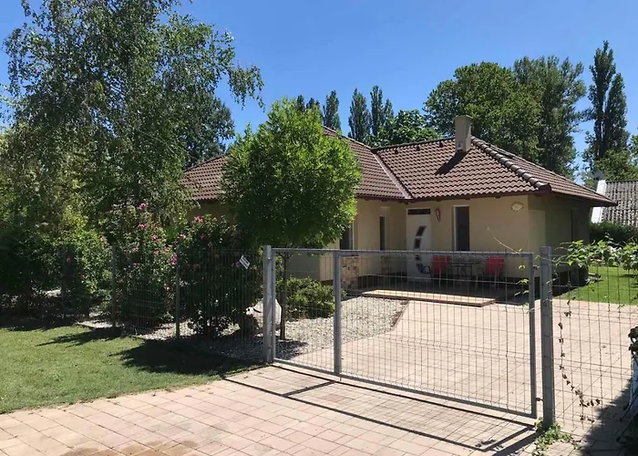 Liget Vakantiehuis Balatonföldvár